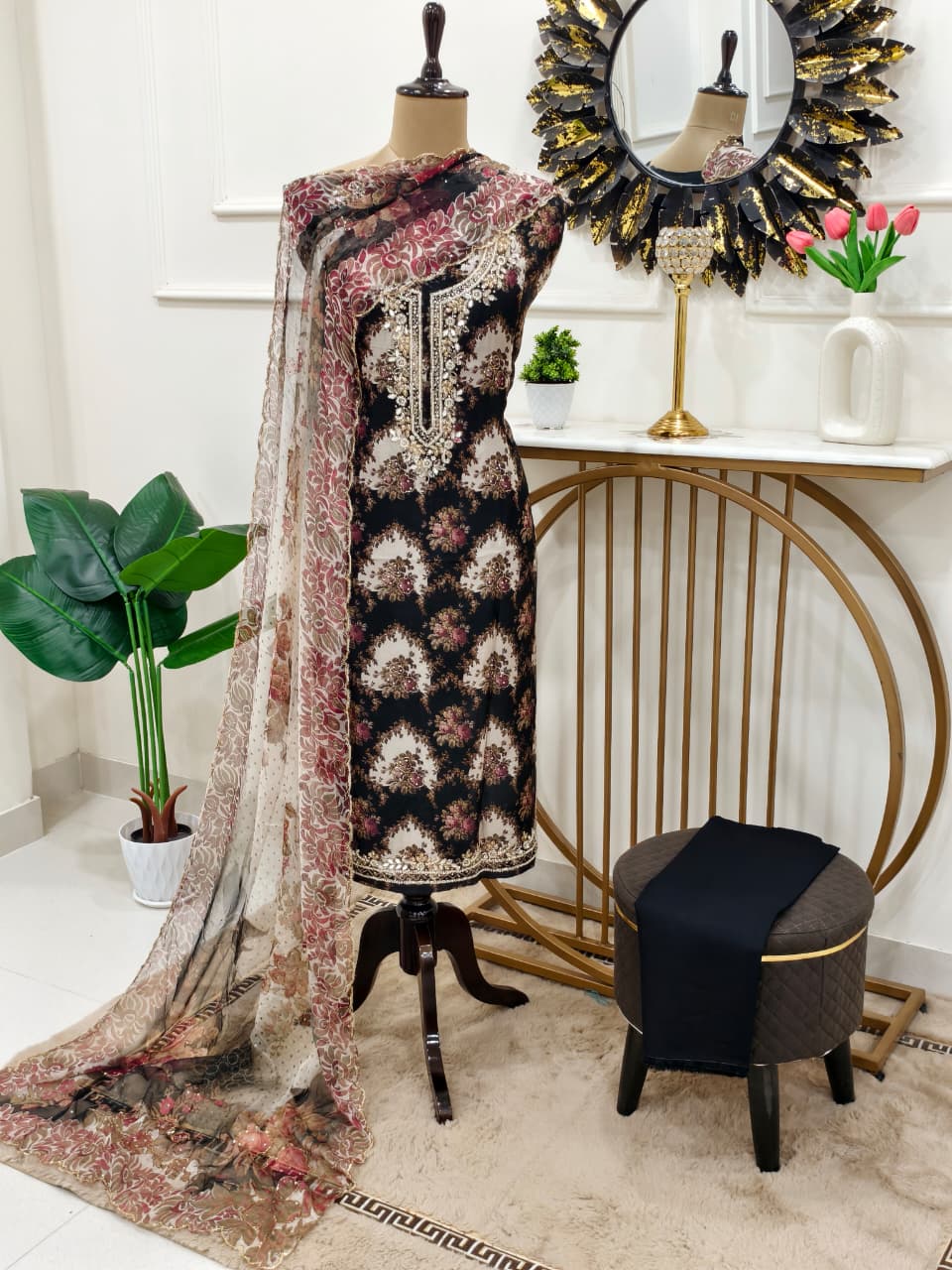 Noorani Glass Organza Hand Work Suit